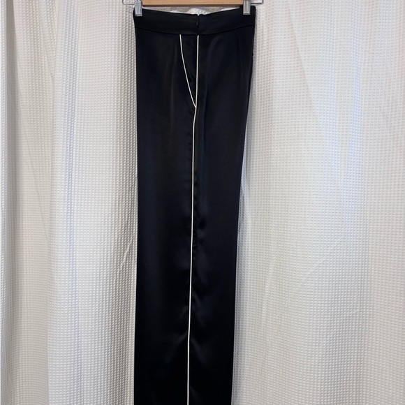 WILFRED Clarisse Black Satin Pant - Picture 4 of 7